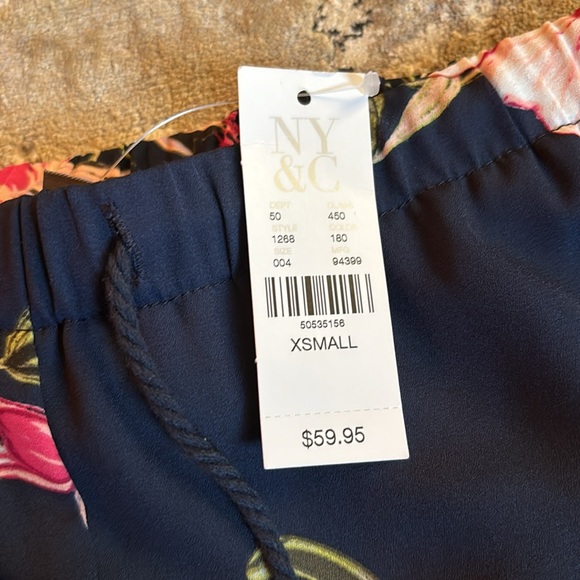 Floral Side Slit Flare Leg Pants - Picture 3 of 3